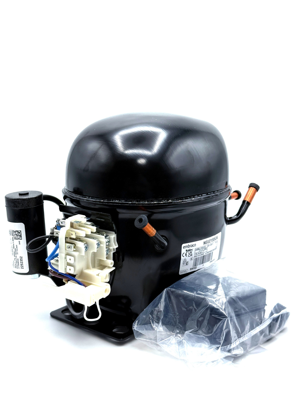 Компрессор EMBRACO NEU2155GK (R404A; LBP; 220V); NEU2155GK